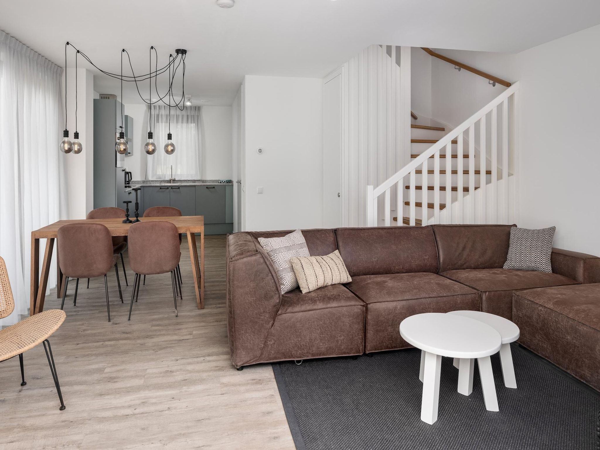 De woonkamer van Park Veerse Kreek 6 in Wolphaartsdijk