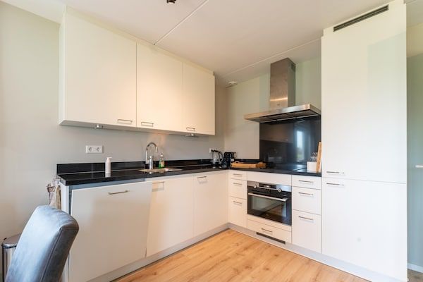 Keuken - Vakantiehuis in Scherpenisse in Scherpenisse (4)