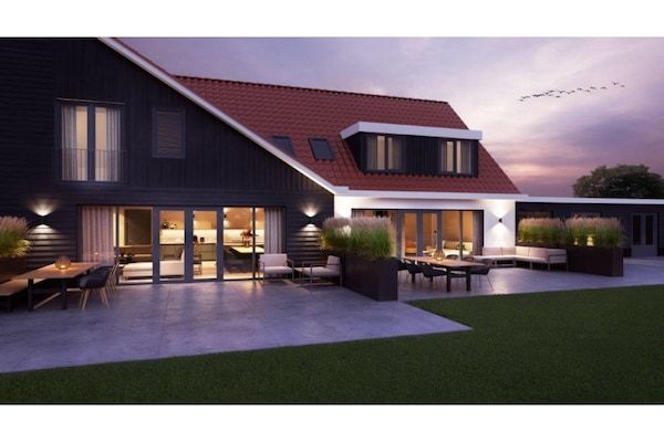 Buitenkant - Prachtige villa op Texel bij Krimbos in De Cocksdorp (5)