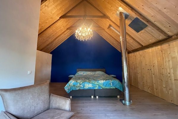 Slaapkamer - Vakantiehuis in Schoonloo met terras in Schoonloo (4)