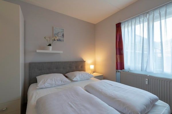 Slaapkamer - Appartement in Callantsoog bij het Strand in Callantsoog (3)