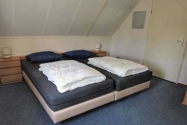 Slaapkamer - Huis in Breskens bij Zeeuwse kust in Breskens (4)