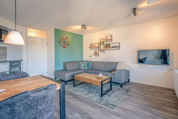 Woonkamer - Fijn appartement nabij het centrum van De Koog in De Koog (2)