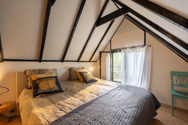 Slaapkamer - Vakantie huis Nieuwe beekweg in Boekelo (5)