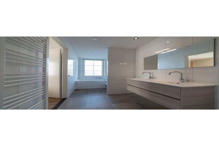 De badkamer van Zeeuwse Parel luxe Appartement 4 pers 2 bdk in Colijnsplaat